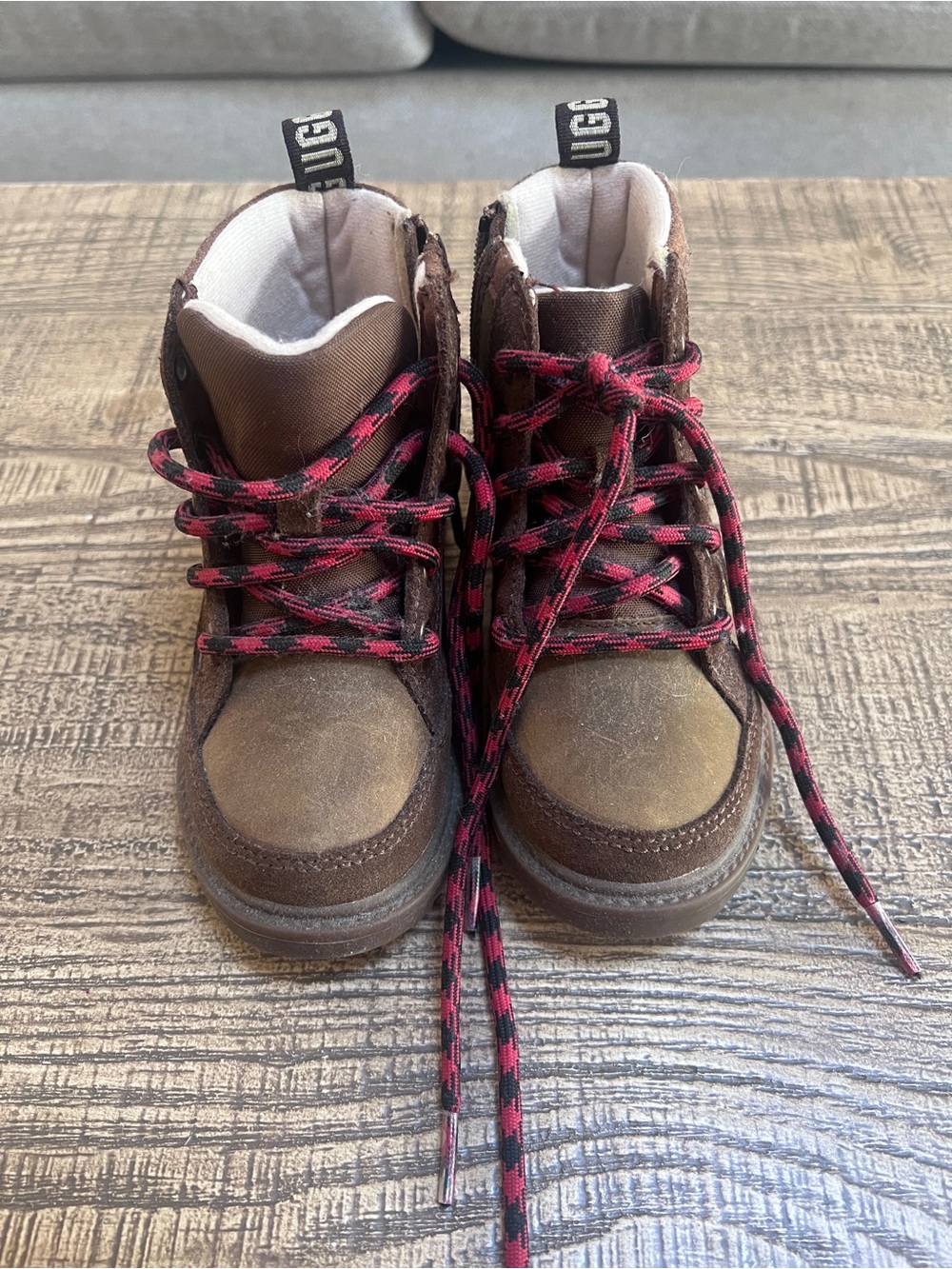UGG Kids Brown  Lace-Up Boots with Red & Black Laces
